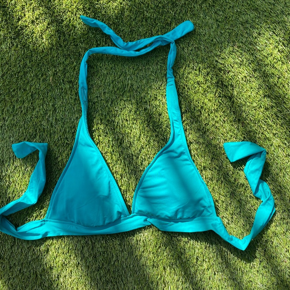 🔥M teal halter bikini top
